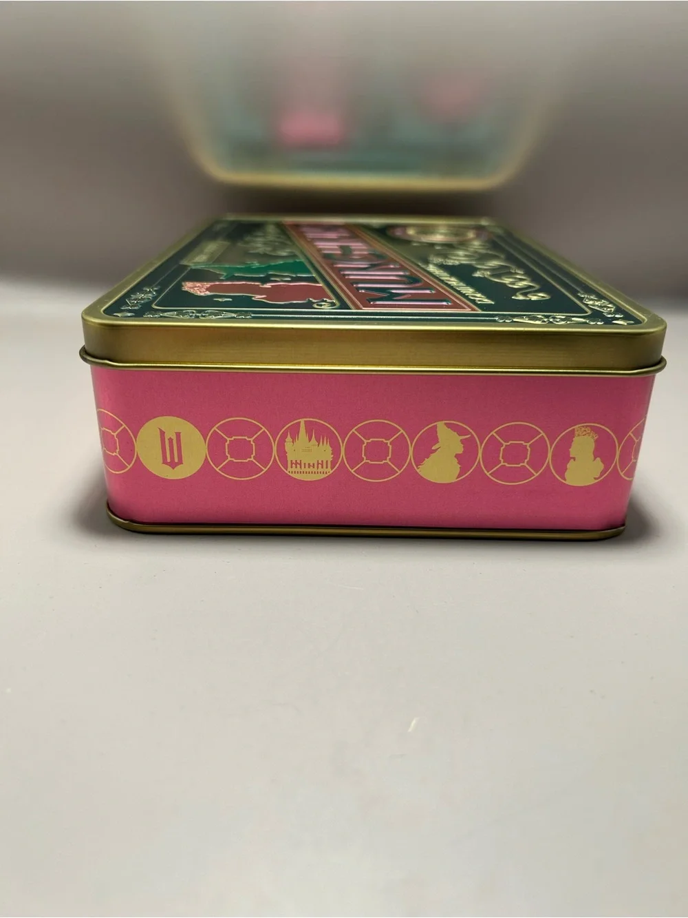 Dunkin' x Wicked Munchkins Tin Box - Collectable